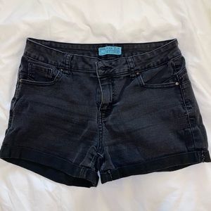 Stretchy Black Jean Shorts - Size L